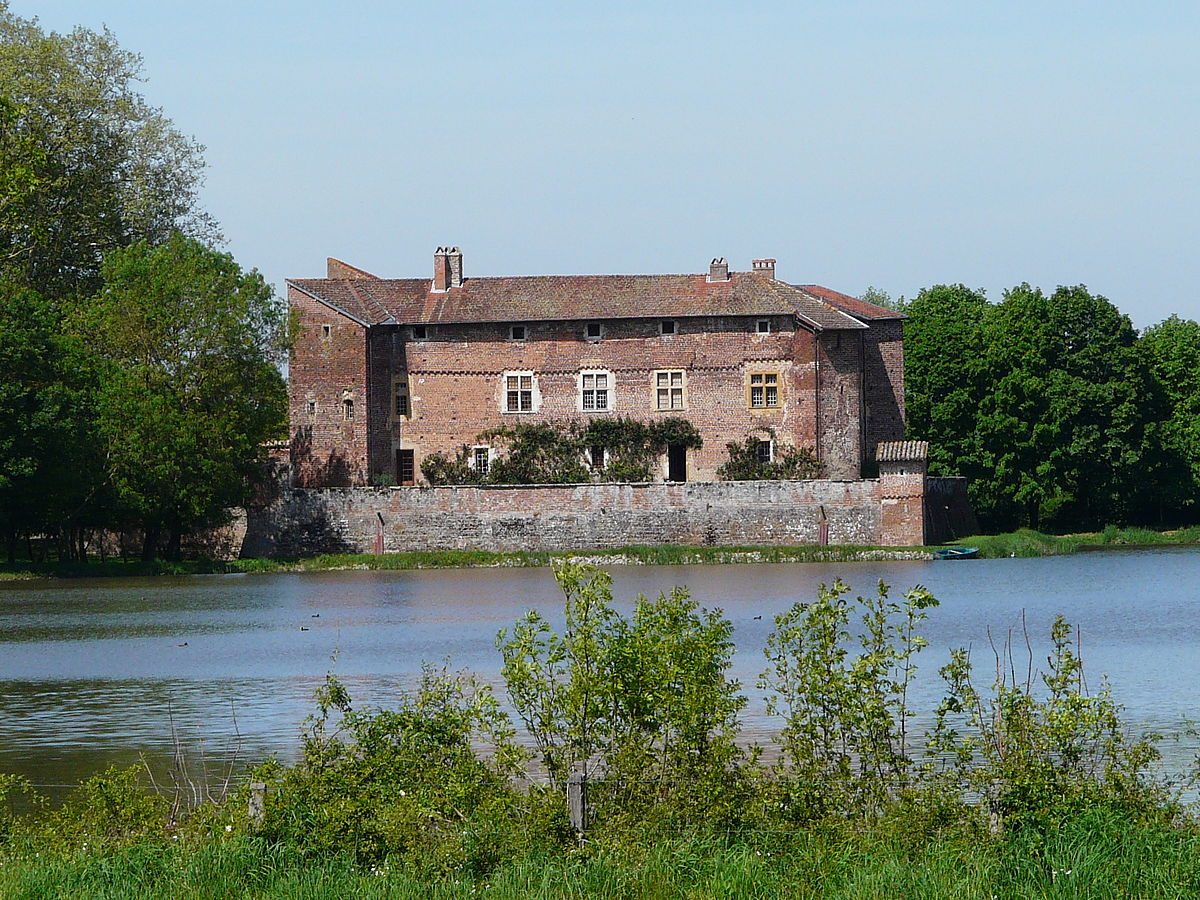 Admirer les merveilles de la Dombes depuis une montgolfière